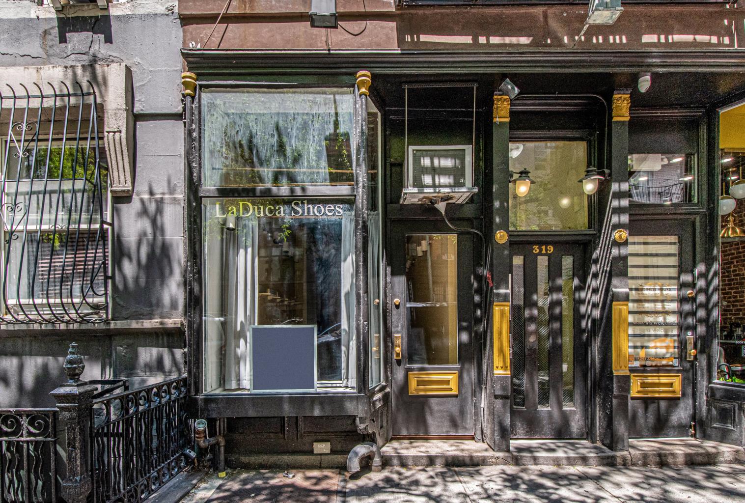 319 w 47th Street New York NY